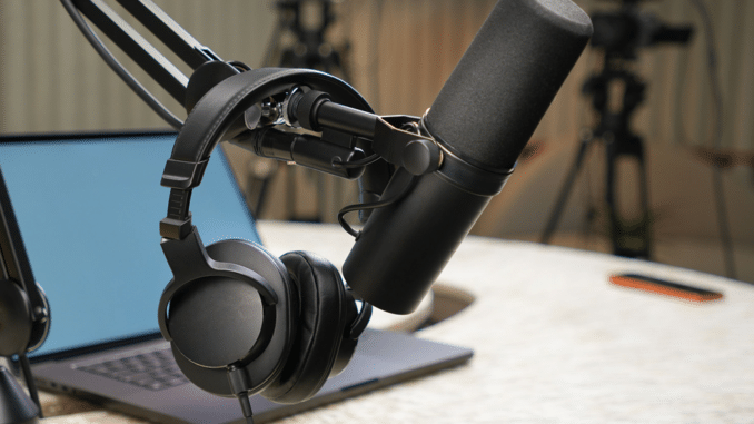 disarmed_podcast_disinformation Disarmed podcast Nina Jankowicz https://www.pexels.com/photo/professional-podcast-setup-with-microphone-and-headphones-38125420/